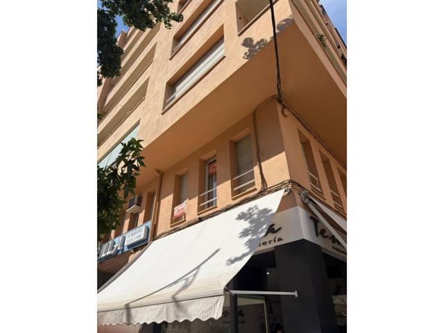 Oficina en venta en pleno centro de Binéfar photo 0