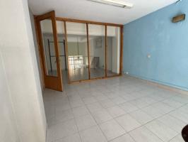 LOCAL EN EL CENTRO DE ALMACELLES photo 0