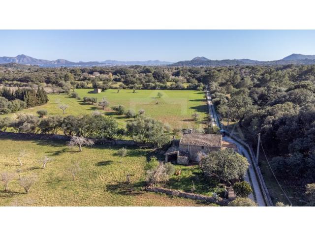 Granja En venta en Pollença photo 0