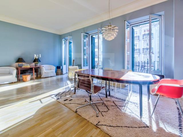 Piso En venta en Madrid photo 0