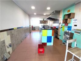 Local En venta en Montgat photo 0