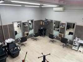 Local En alquiler en Badalona photo 0