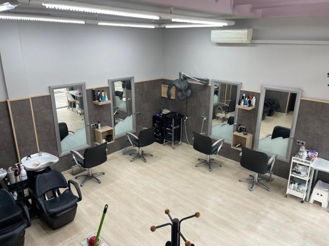 Local En alquiler en Badalona photo 0