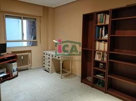 APARTAMENTO SIN MUEBLES CON PATIO EN CÁNOVAS photo 0