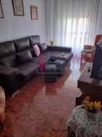 ADOSADO EN BUENE ESTADO EN ARROYO DE LA LUZ photo 0