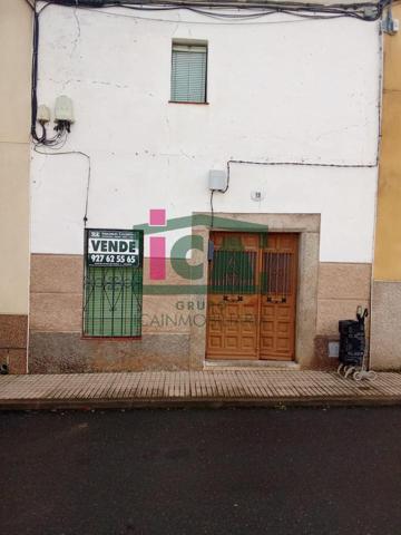 CASA EN ARROYO DE LA LUZ CERCA DE LA IGLESIA DE LA SOLEDAD photo 0