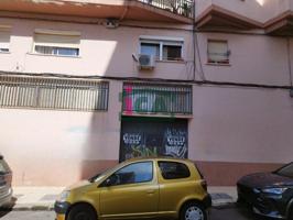 LOCAL DIÁFANO CON BAÑOS Y PUERTA DE ENTRADA PARA VEHÍCULOS photo 0