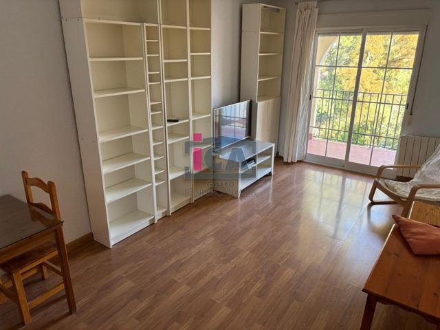 PISO COMPLETAMENTE REFORMADO, CLIMATIZADO Y EXTERIOR EN RESDENCIAL SAN FRANCISCO photo 0