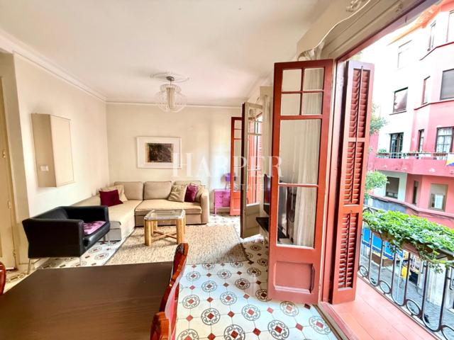 APARTAMENTO CON LICENCIA TURÍSTICA EN POBLESEC photo 0