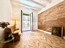 Acogedor Apartamento Reformado y Luminoso en Poble Sec photo 0