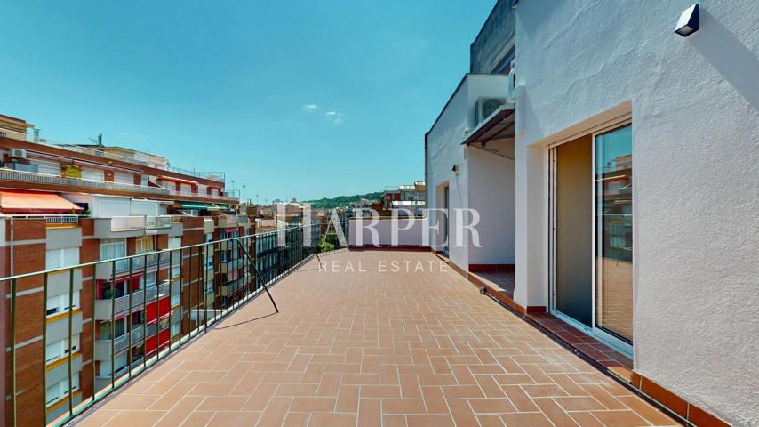 ÁTICO CON TERRAZA NUEVA EN CALLE ENTENÇA photo 0