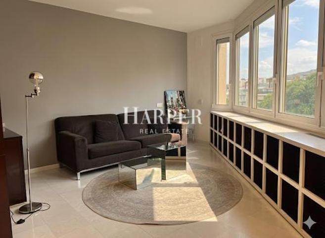 Acogedor piso con vistas y plaza de parking en Sant Gervasi photo 0