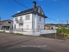 Casa-Chalet en Beade Vigo photo 0