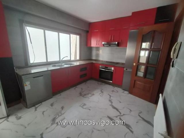 Piso En venta en Gregorio Espino, Vigo photo 0