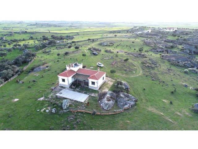 Terreno en venta en Casar de Cáceres photo 0