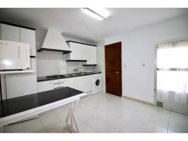 Apartamento en Malpartida de Cáceres photo 0