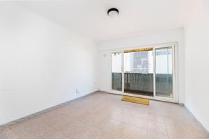 VENTA 5 SIN ASCENSOR EN SON GOTLEU photo 0