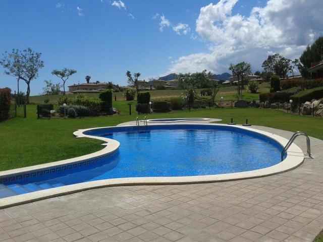 Chalet adosado Mont-roig del Camp photo 0