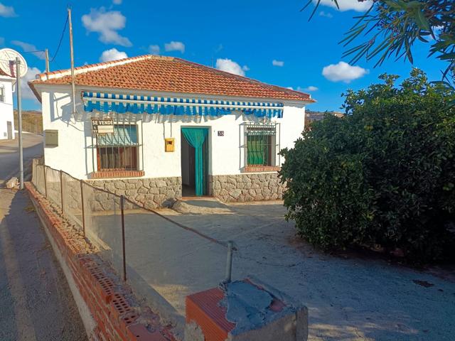 ESTUPENDA CASA Y PARCELA EDIFICABLE A MINUTOS DEL  PASEO MARITIMO DE TORRE DE BENAGALBÓN. photo 0