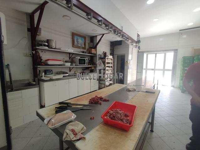EXCELENTE LOCAL EN MALAGA, EL PERCHEL, IDEAL PARA RUBRO ALIMENTICIO photo 0