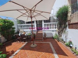 CHALET EN LA CALA DEL MORAL photo 0
