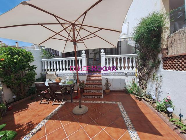 CHALET EN LA CALA DEL MORAL photo 0