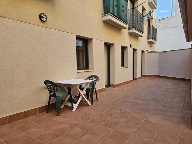 Bajo con terraza en Esparreguera photo 0