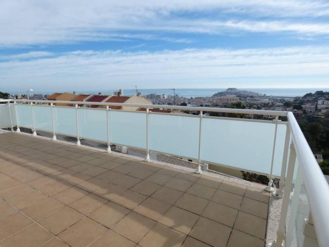 Apartamento de dos dormitorios con vistas al mar y a Peñíscola photo 0