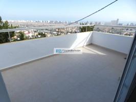 Apartamento con dos dormitorios y vistas al mar photo 0
