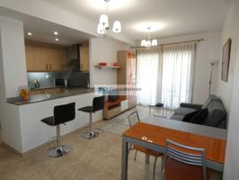 APARTAMENTO DE 2 DORMITORIOS, 2 BAÑOS, JUNTO A LA PLAYA photo 0