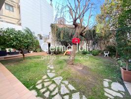 Casa pareada en venta en Centre(08911) photo 0