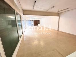 Local en venta en Centre photo 0