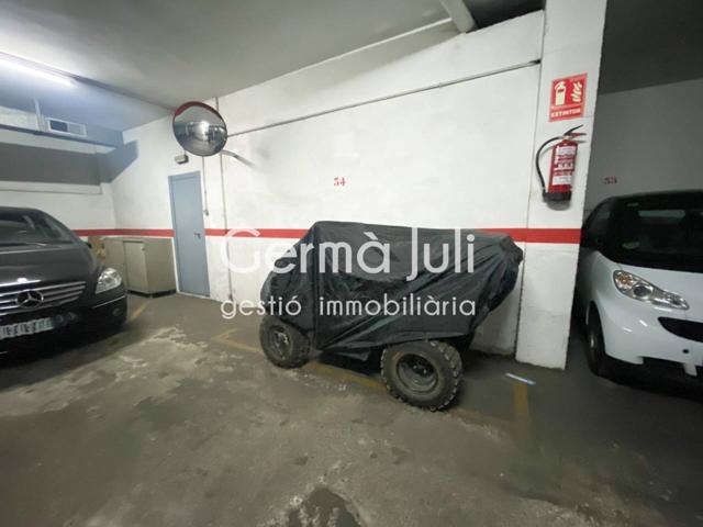 Garaje en alquiler en Centre photo 0