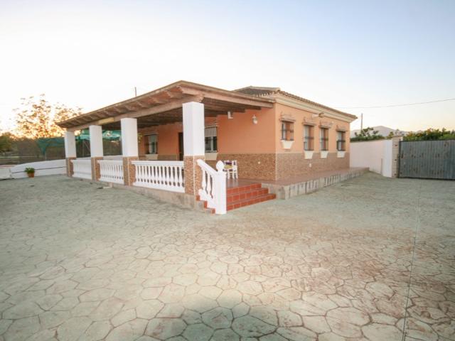 Otro En venta en Coín photo 0