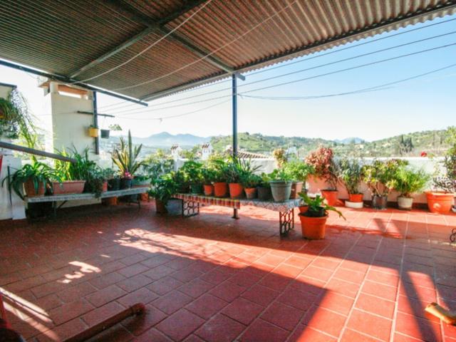 Unifamiliar Separadas En venta en Coín photo 0