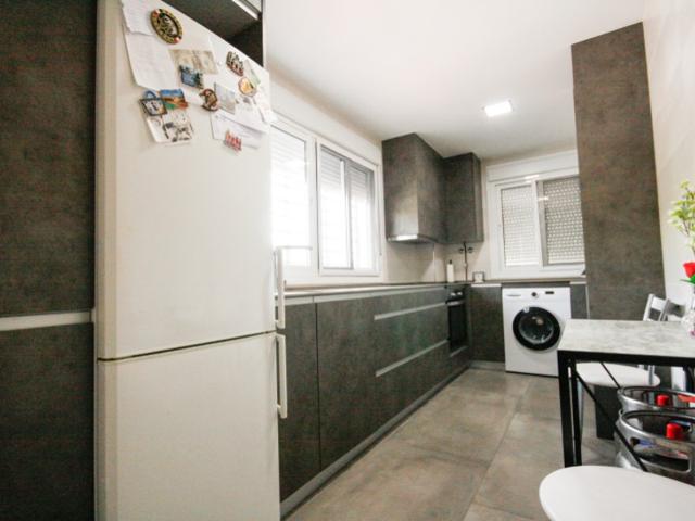 Unifamiliar Separadas En venta en Tolox photo 0