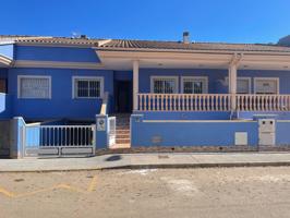 Espectacular vivienda en planta baja con semisótano y buhardilla photo 0