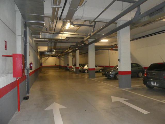 Plaza De Parking en alquiler en Azuqueca de Henares de 22 m2 photo 0