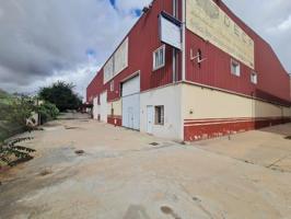 Nave Industrial en venta en Azuqueca de Henares de 424 m2 photo 0