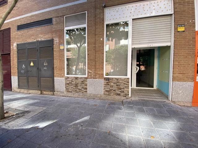ALQUILER DE LOCAL EN PLENO CORAZÓN DE AZUQUECA DE HENARES photo 0