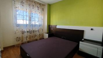 ESTUPENDO CHALET ADOSADO EN VENTA EN MARCHAMALO photo 0