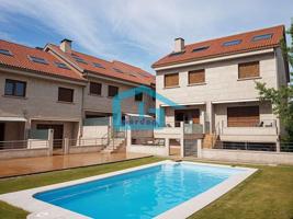 Multifamiliar En venta en Bimbeiro, 5 (o Vento). 36960, Sanxenxo (pontevedra), Sanxenxo photo 0