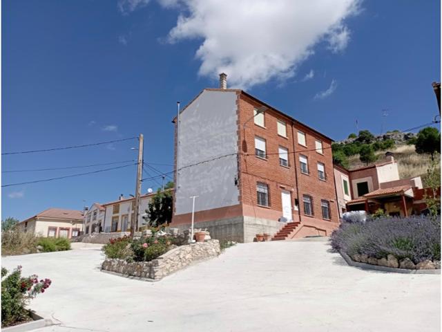 Piso En venta en Valdearcos De La Vega photo 0