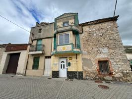 Casa En venta en Piñel De Arriba photo 0