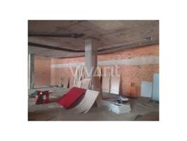 Local En venta en Ribeira photo 0