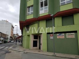Local En venta en Sarria photo 0