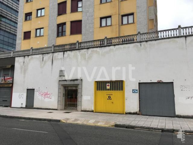 Local En venta en Lugo photo 0