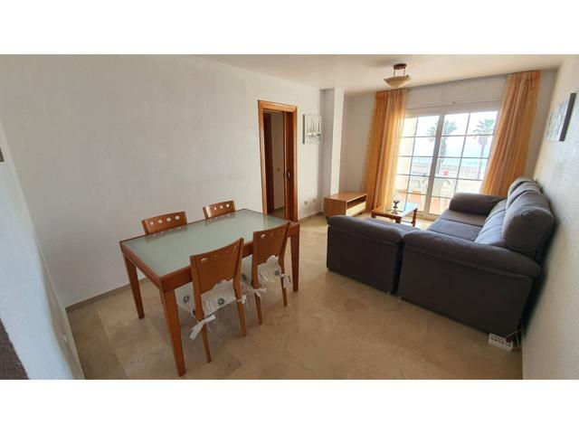 PISO EN PRIMERA LINEA DE PLAYA, NUEVA ALMERIA photo 0