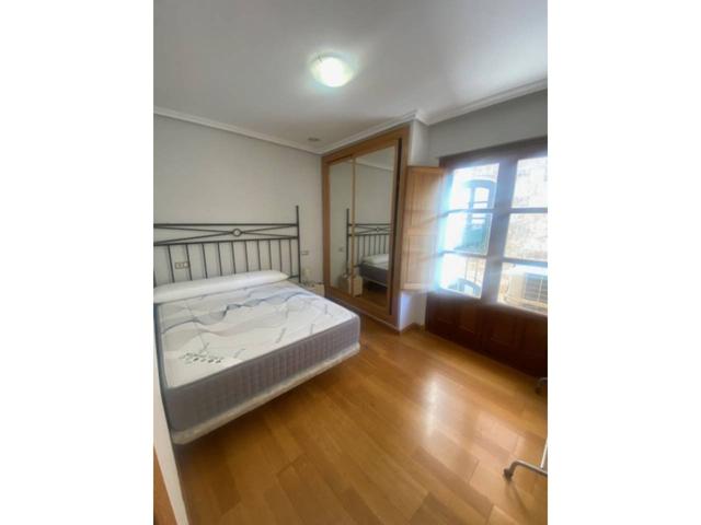 CENTRO!!!..ALQUILER DE APARTAMENTO EN PZA DEL MERCADO!! photo 0