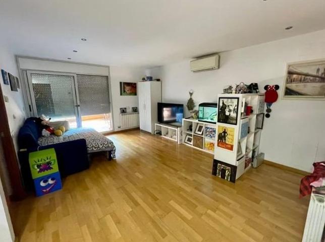 Sótano En venta en Ibiza, Madrid photo 0